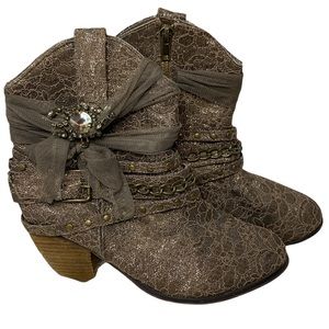 Not Rated Dutchess Buckle Boots Sz 8